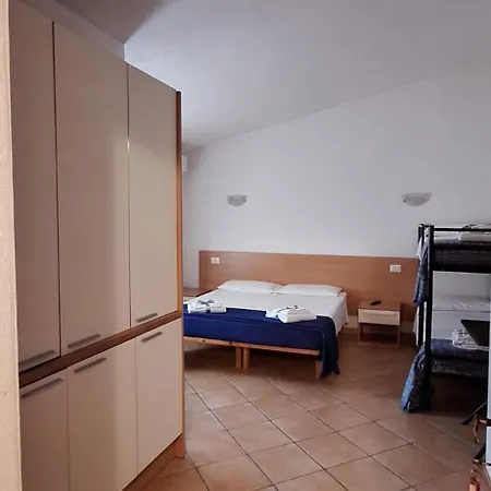 Nurache Guest house *